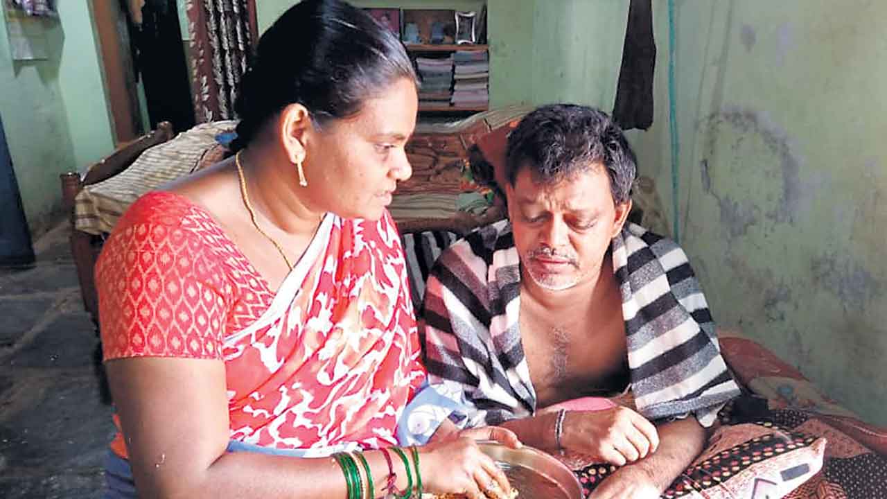 చీకటిని చీల్చిన చంద్రకళ