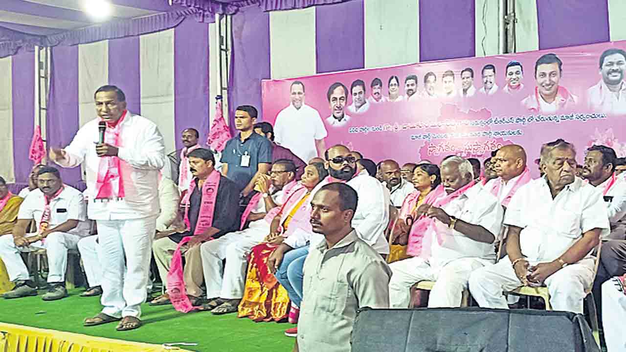 సామాన్యుల నడ్డివిరుస్తున్న బీజేపీ