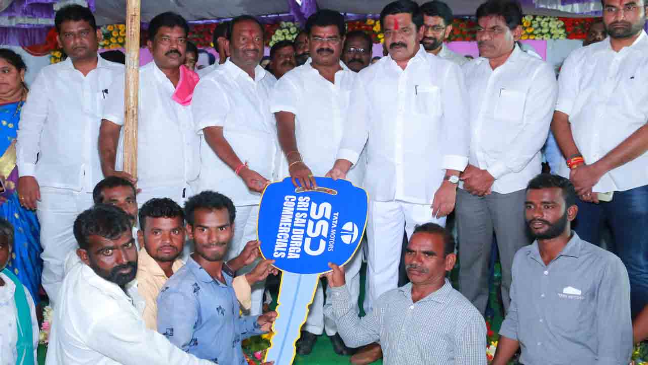 దళితుల తలరాత మార్చే.. దళితబంధు