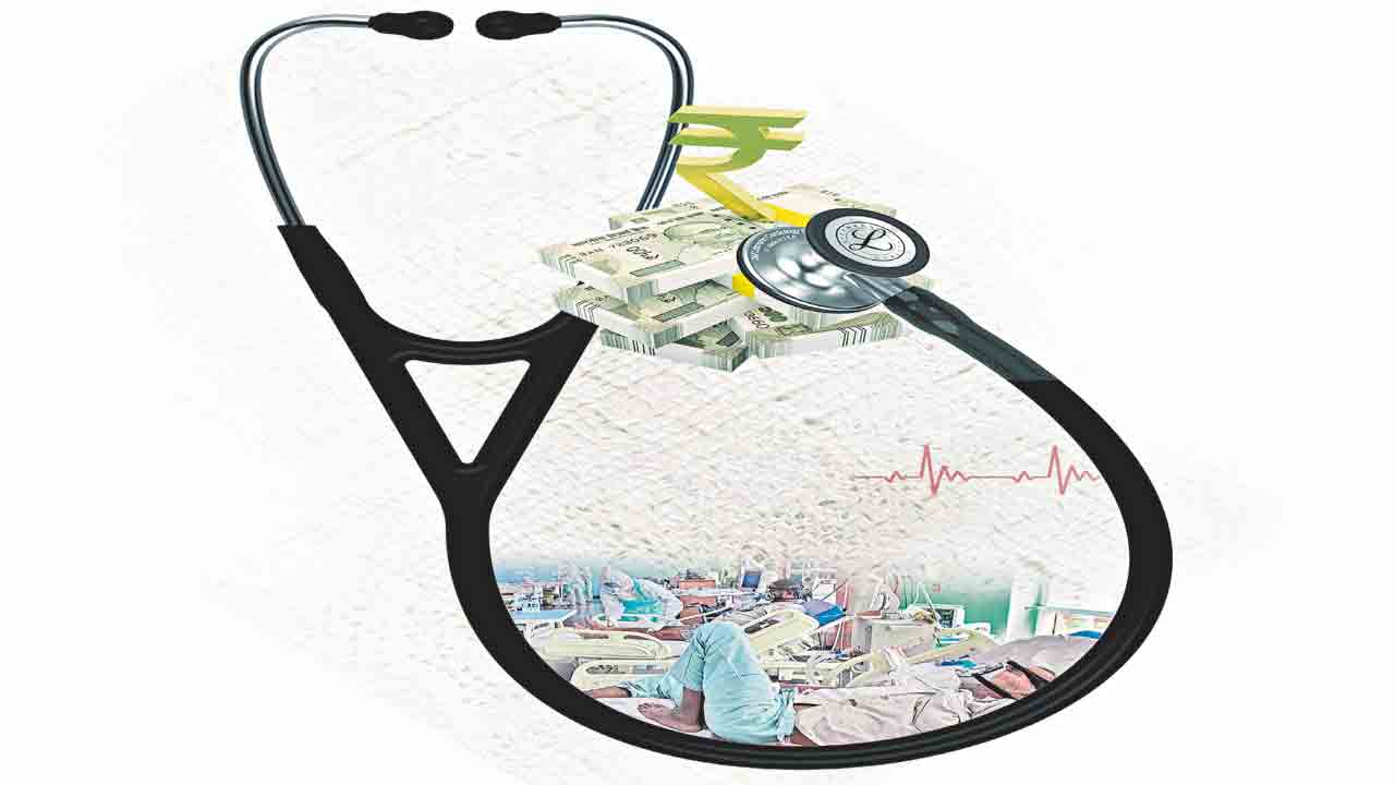 ప్రైవేట్‌ దవాఖానలపై నిఘా