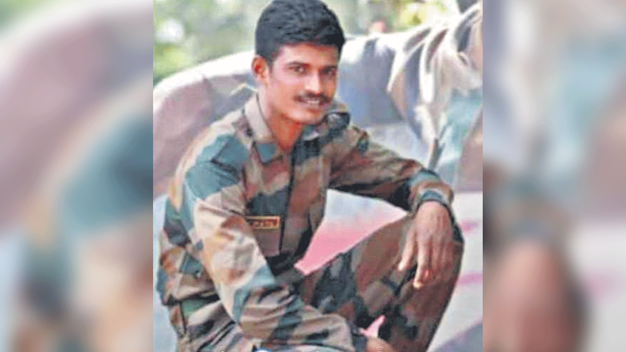 కల్వర్టులో పడి జవాన్‌ మృతి