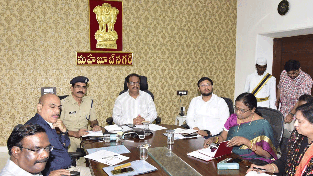 వజ్రోత్సవాలు వైభవంగా నిర్వహించాలి