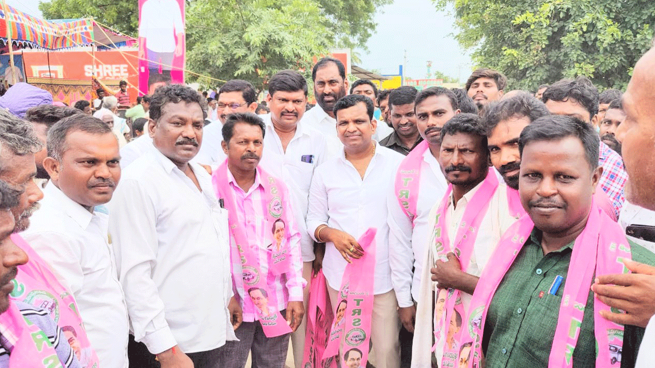 సబ్బండ వర్గాల అభివృద్ధే ప్రభుత్వ లక్ష్యం