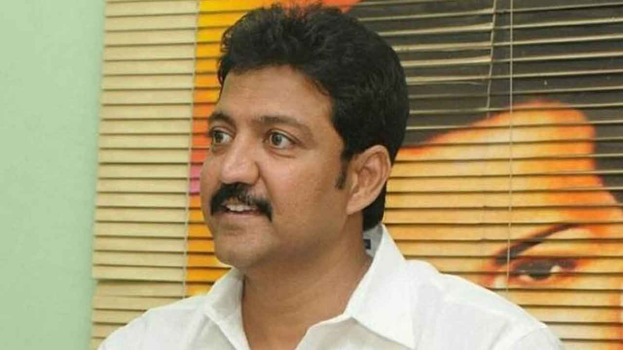 ఎన్టీఆర్‌ పేరునే కొనసాగించాలి : వైసీపీ ఎమ్మెల్యే వల్లభనేని వంశీ