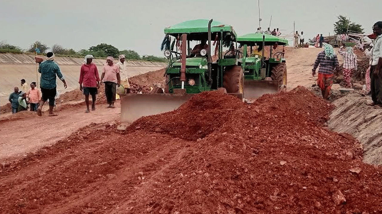 నేటి నుంచి ఎడమ కాల్వకు నీళ్లు