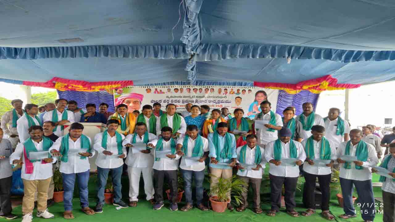 రైతు సంక్షేమానికి ప్రభుత్వం పెద్దపీట