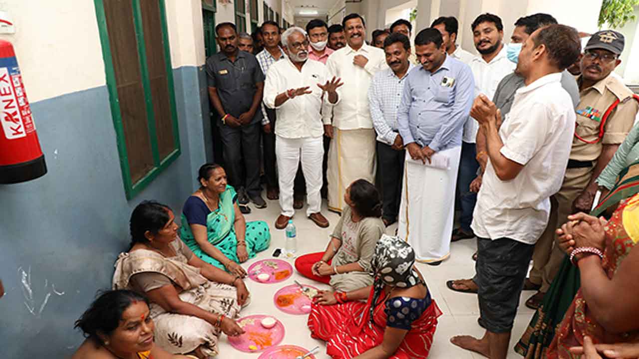 గోవిందరాజస్వామి సత్రాలను ఆధునీకరిస్తాం : టీటీడీ చైర్మన్