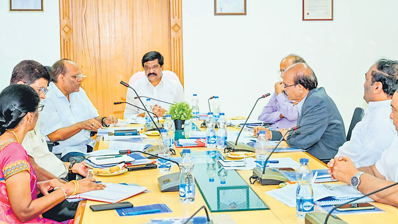 దళితబంధు లబ్ధిదారులకు న్యాక్‌ శిక్షణ