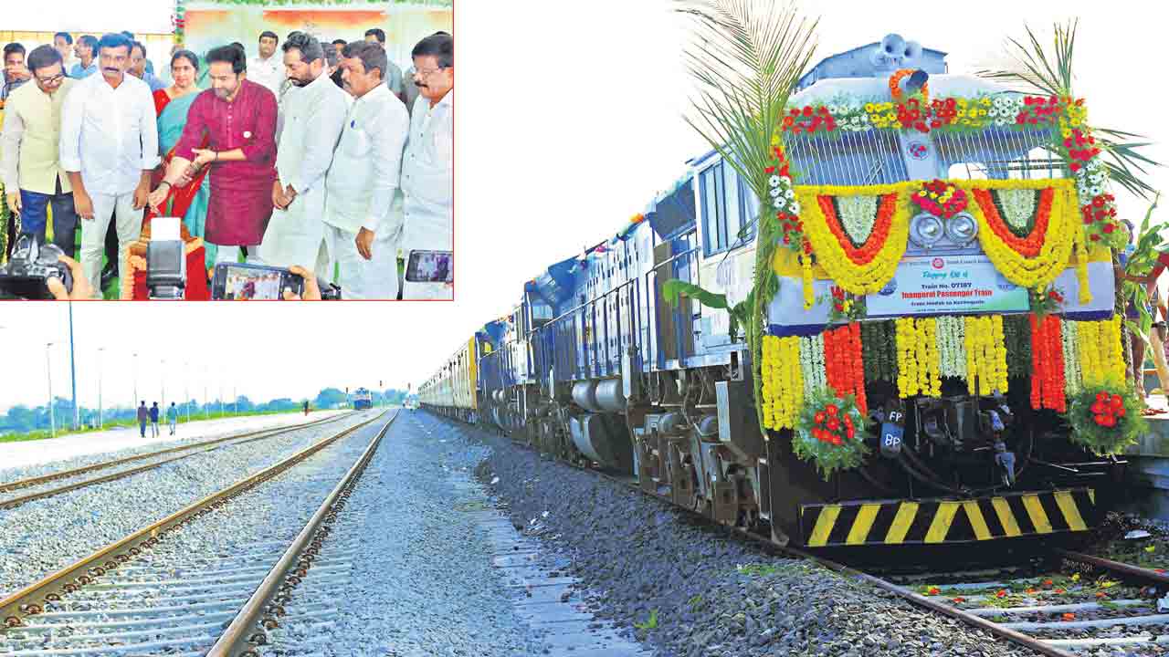 కల సాకారం.. మెదక్‌-అక్కన్నపేట రైల్వేలైన్‌ ప్రారంభం