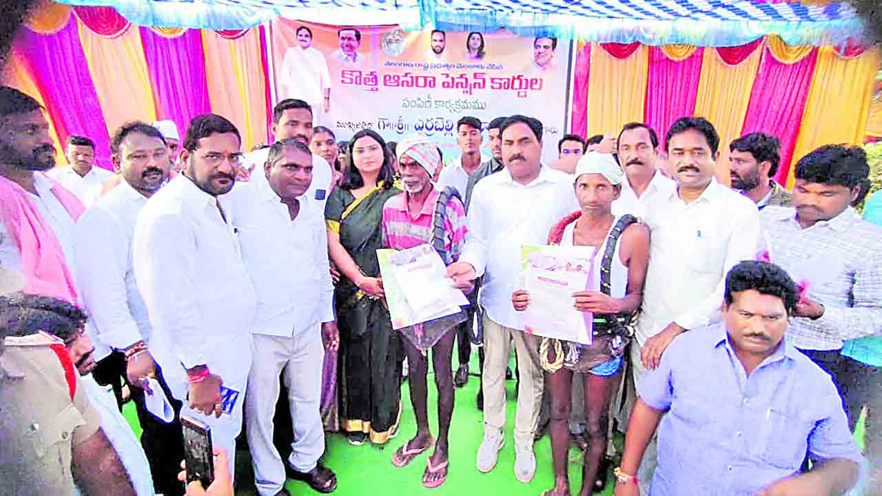 అభివృద్ధి, సంక్షేమంలో మనమే అగ్రగామి