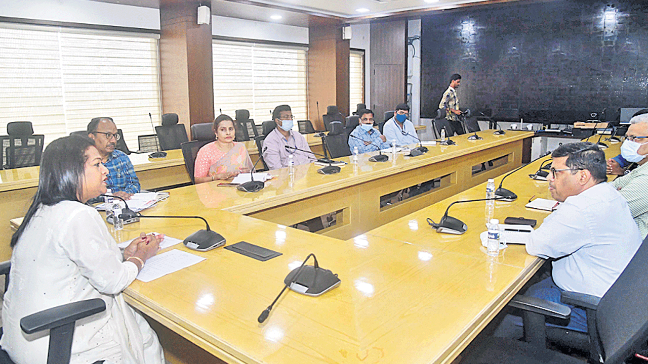 ఫైర్‌ సేఫ్టీ ఉంటేనే అనుమతులు