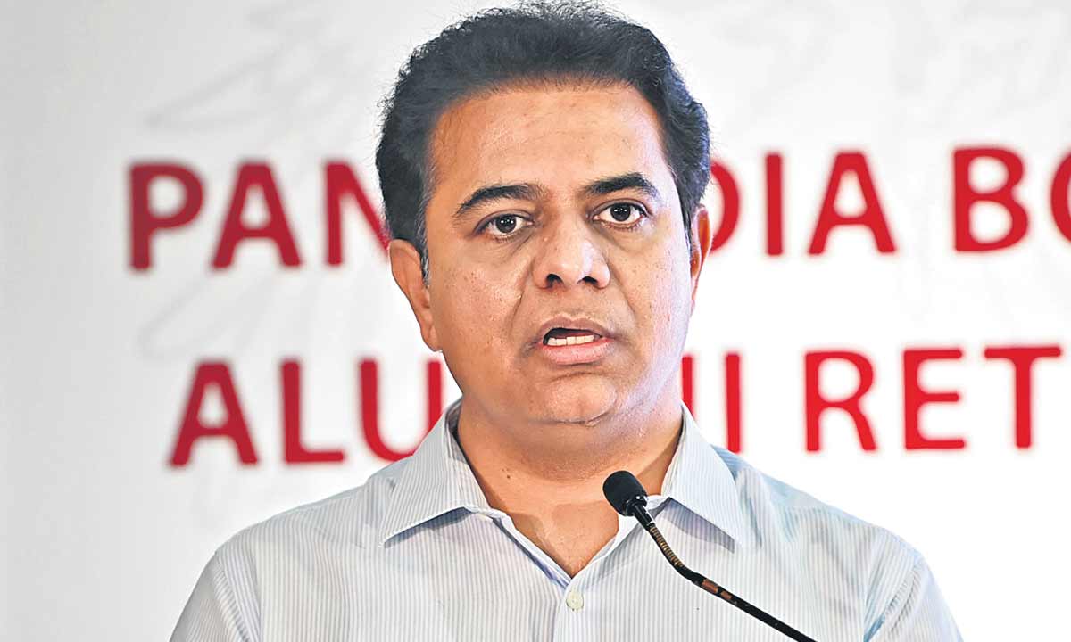 నూకరాజూ నువ్విక నూకలే బుక్కాలె