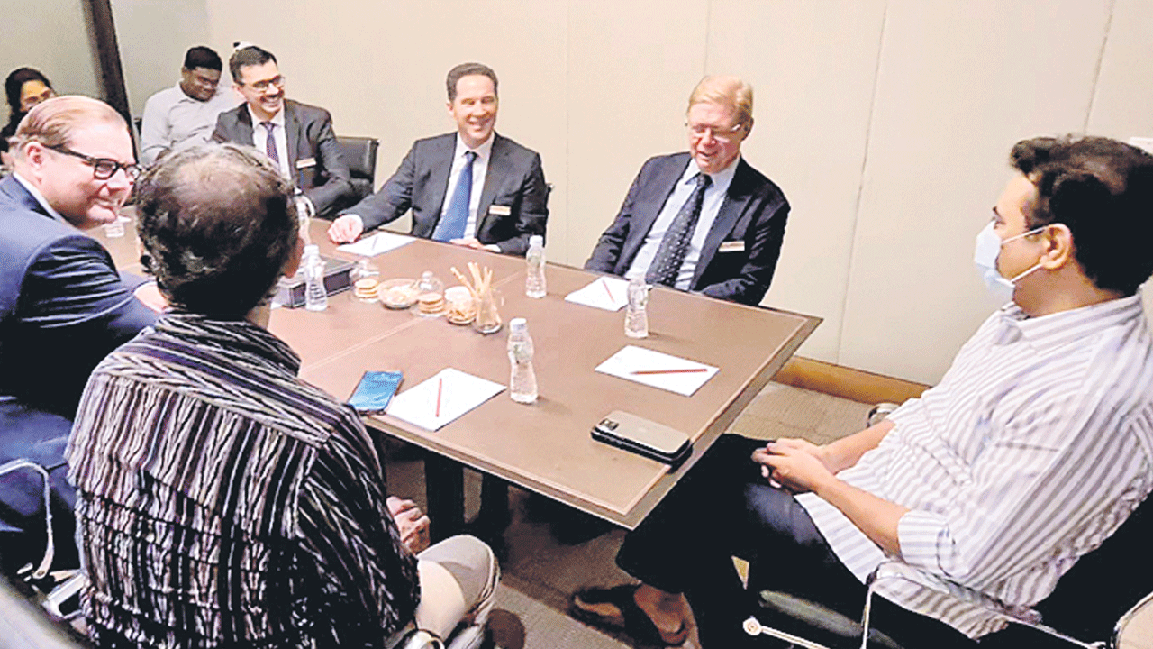 హైదరాబాద్‌లో డీఎఫ్‌ఈ ఫార్మా సీ2ఎఫ్‌