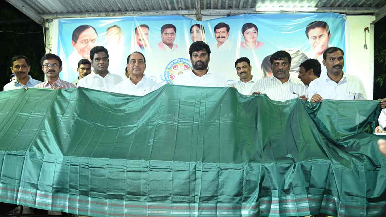 ఆత్మగౌరవాన్ని పెంచిన కేసీఆర్‌