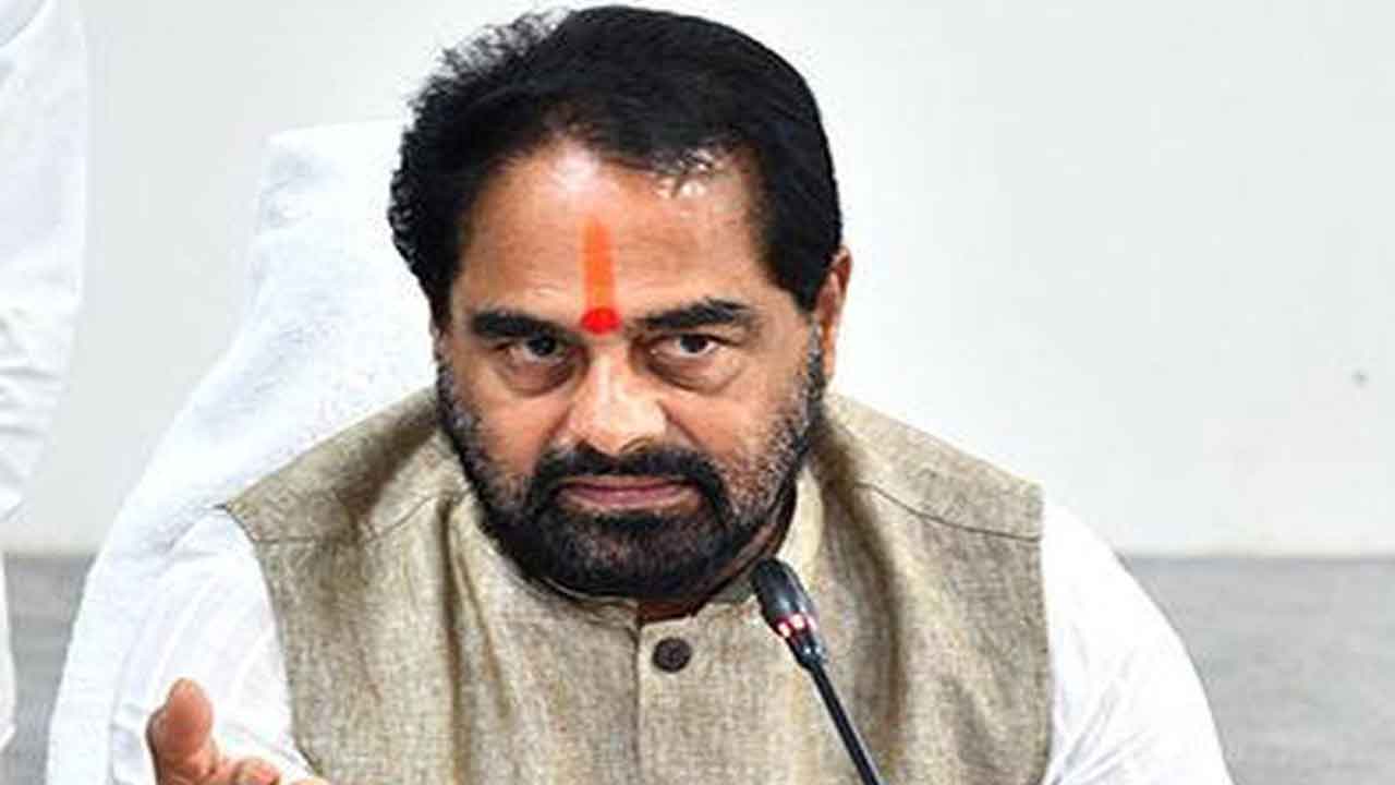 ఇంద్రకీలాద్రిని దర్శించుకున్న ఏపీ స్పీకర్‌