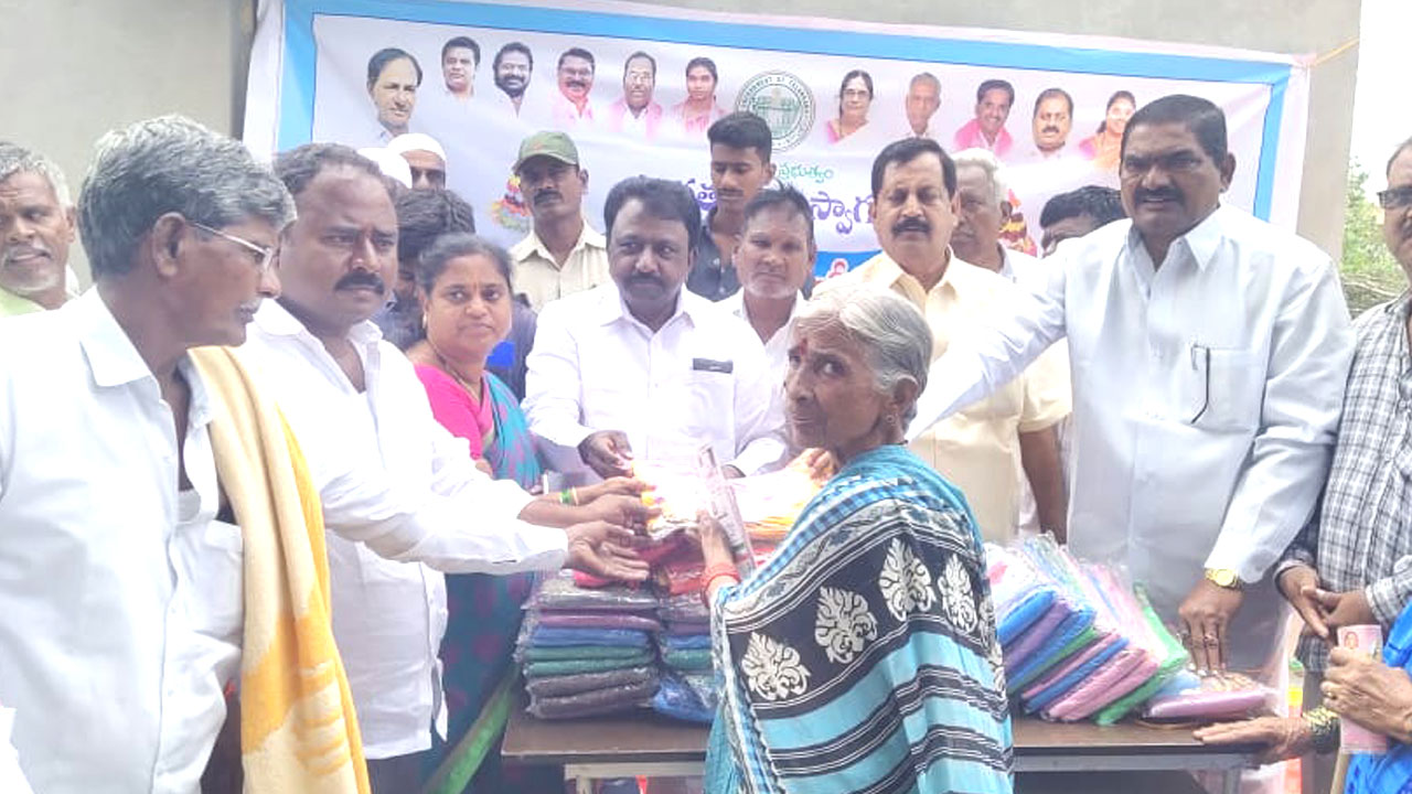 ప్రతిఇంటికీ సంక్షేమ ఫలాలు