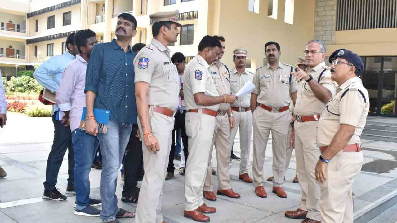 సీఎం పర్యటనకు కట్టుదిట్టమైన బందోబస్తు