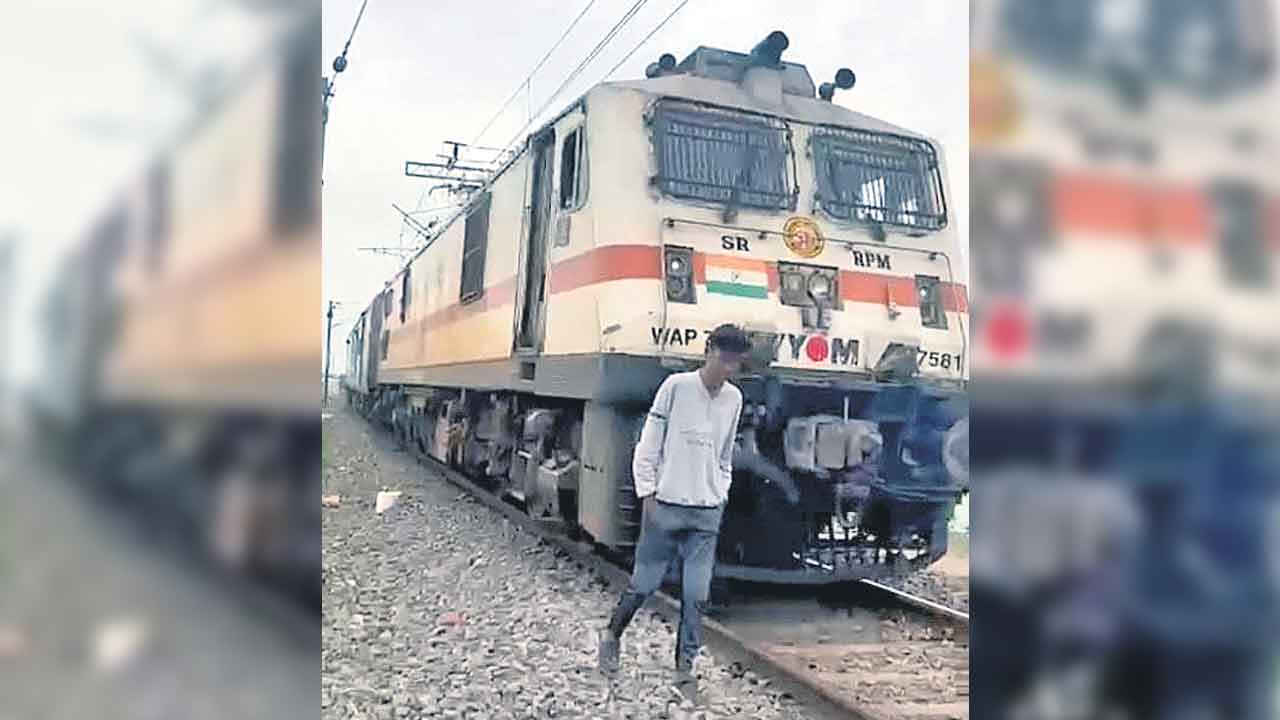 ప్రాణం మీదికి తెచ్చిన వీడియో షూట్‌