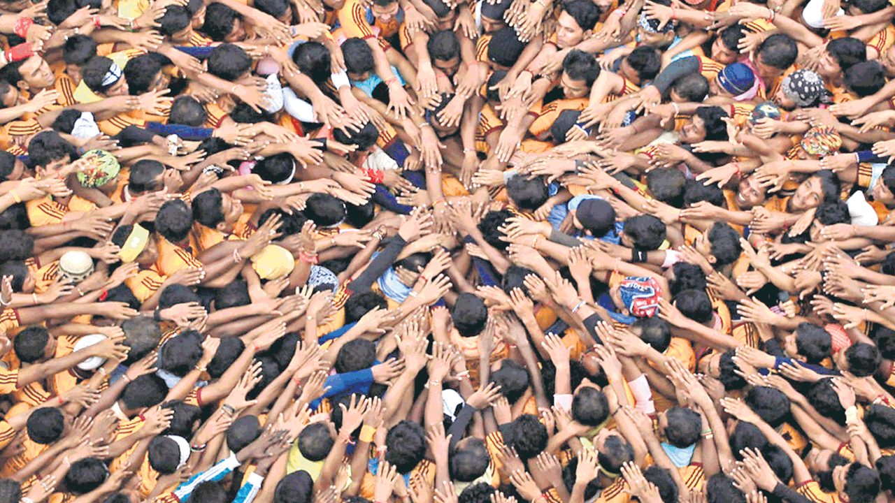 ఉత్పాదక శక్తి.. తెలంగాణే మేటి.. వర్కింగ్‌ ఏజ్‌ జనాభాలో రాష్ట్రం టాప్‌