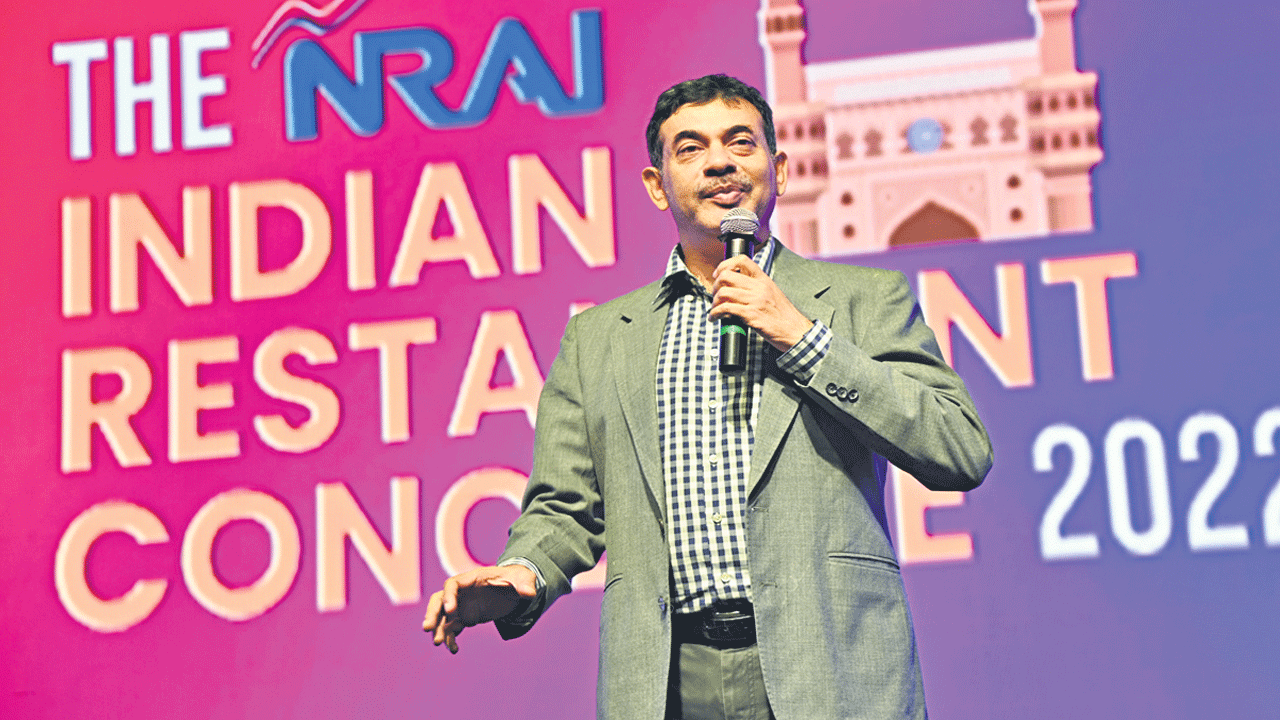 పెట్టుబడులకు తెలంగాణ అనుకూలం