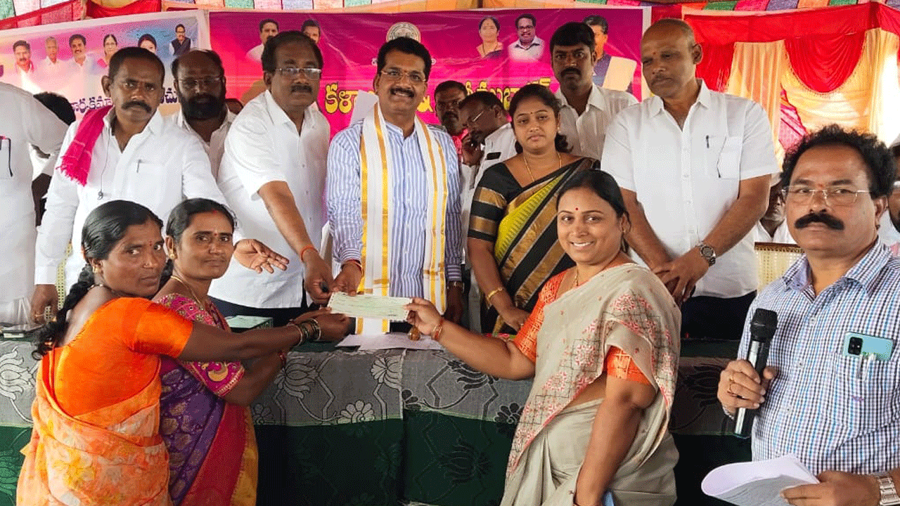 అన్నివర్గాల అభివృద్ధే ధ్యేయం