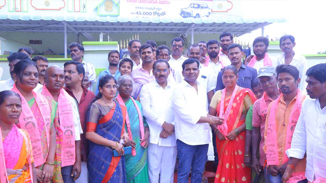 సబ్బండ వర్గాల సంక్షేమమే ప్రభుత్వ ధ్యేయం