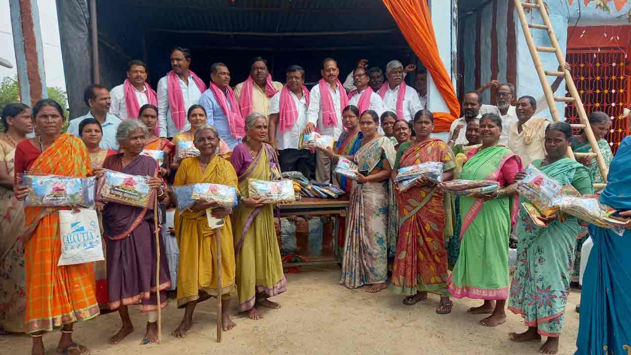 మహిళా సంక్షేమానికి కృషి