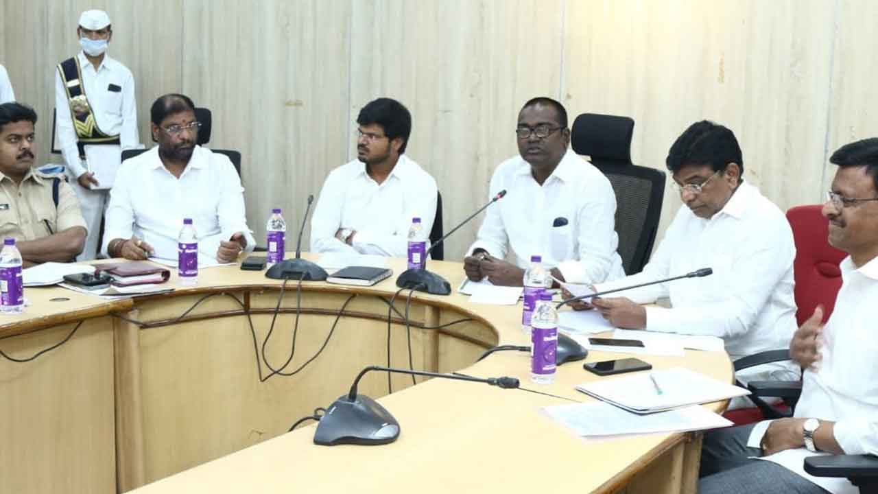 పోడుదారులకు సర్కారు భరోసా