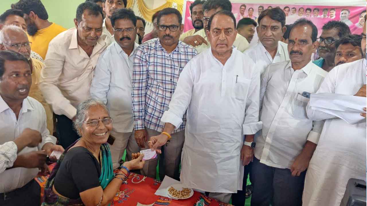 అన్ని వర్గాల సంక్షేమానికి ప్రభుత్వం కృషి