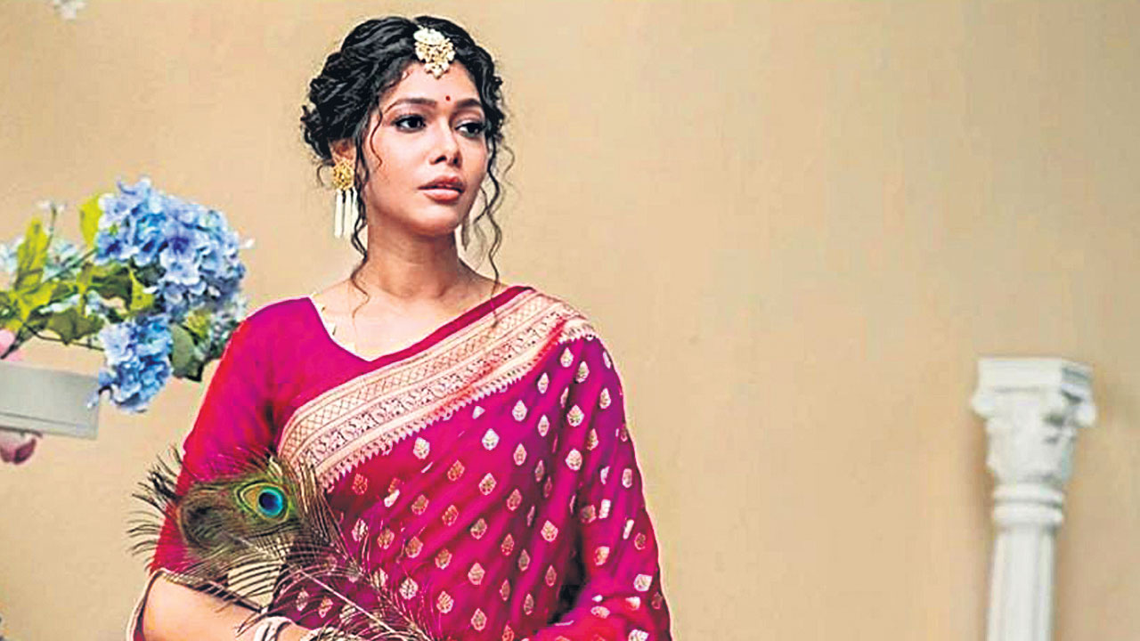 నవరాత్రులు.. నవ వర్ణాలు!