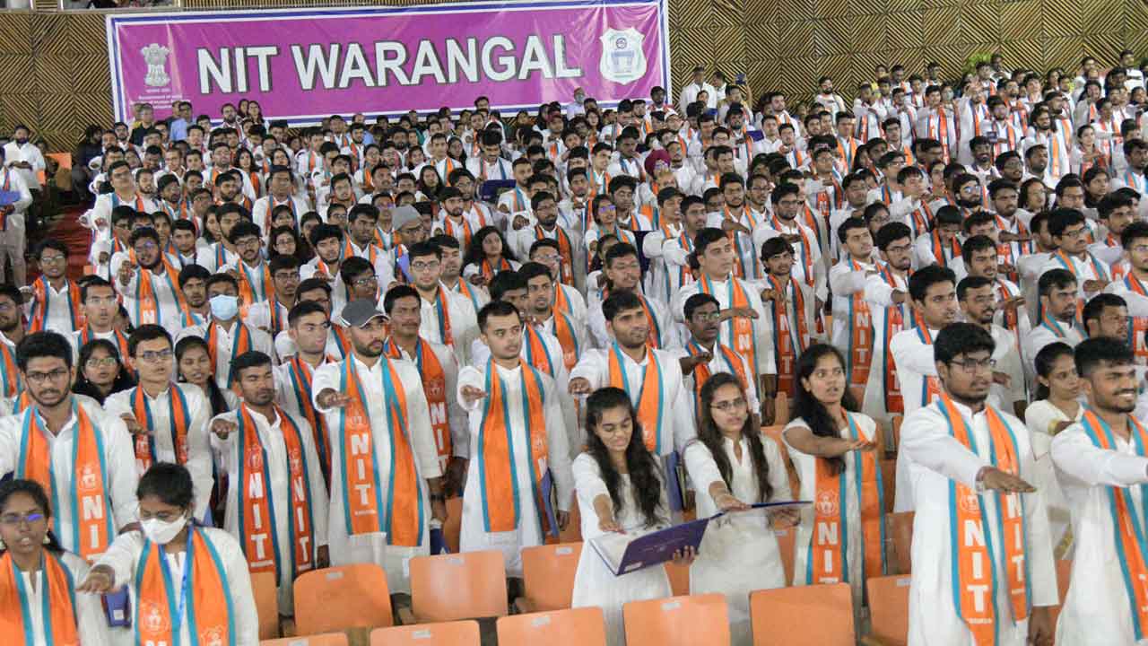 సంబురంగా నిట్ స్నాతకోత్సవం