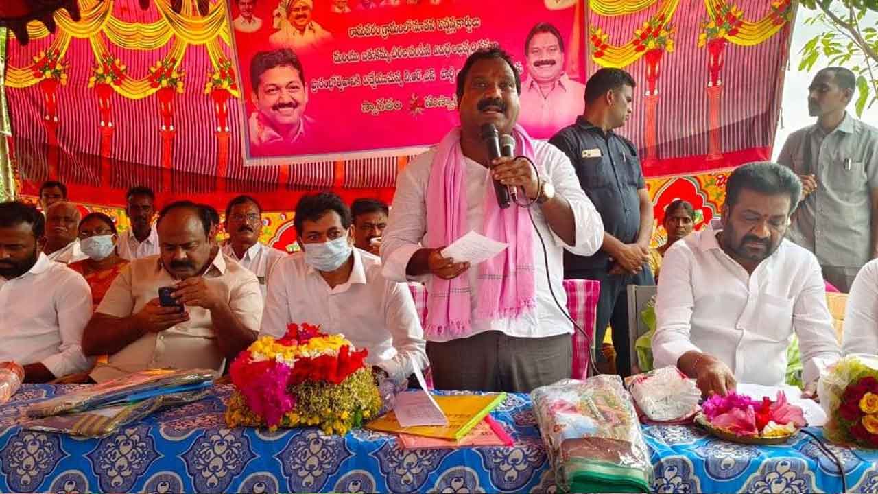 మహిళల ఆర్థికాభివృద్ధికి రాష్ట్ర సర్కారు కృషి