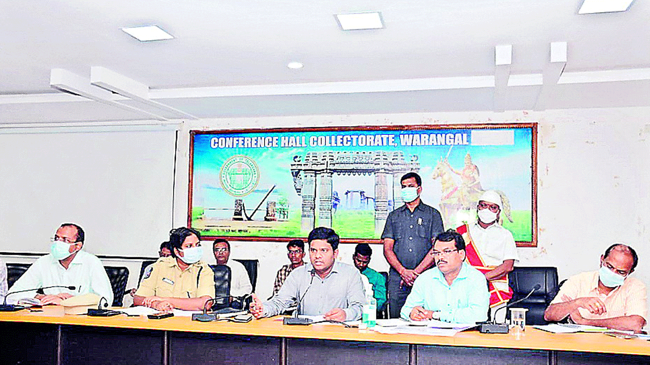 వజ్రోత్సవాలను విజయవంతం చేయాలి