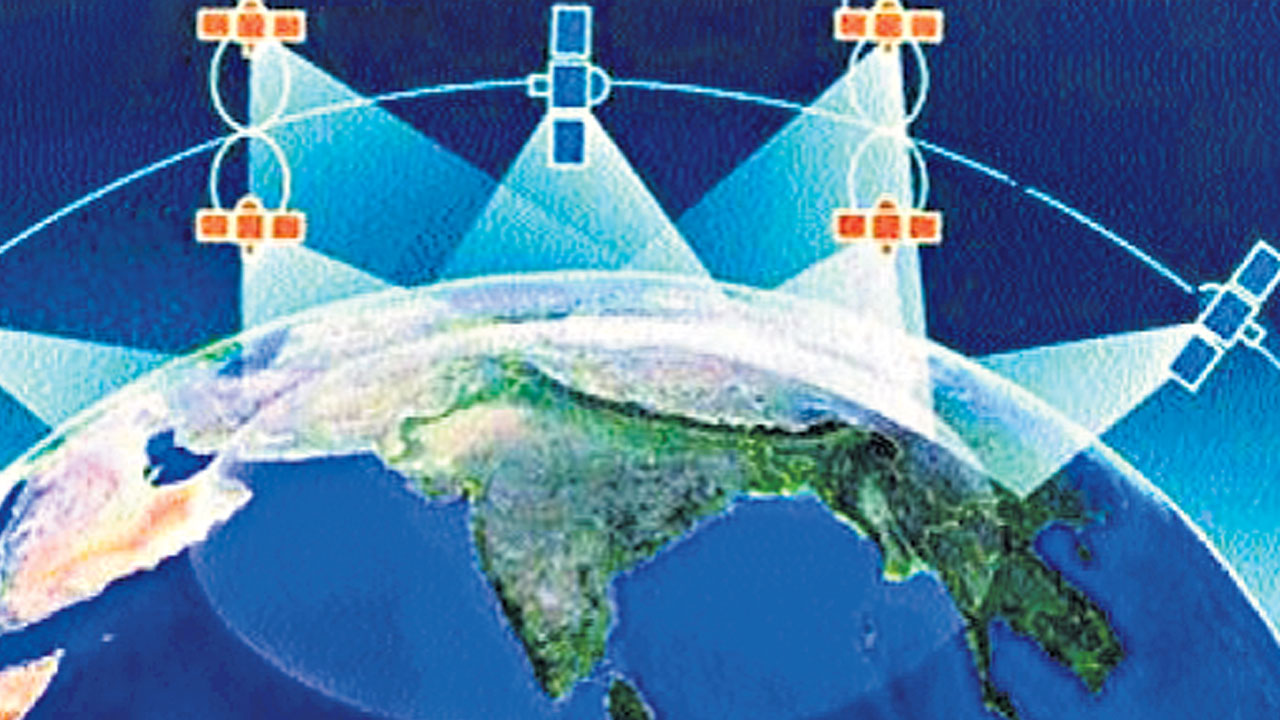 నావిక్‌పై కేంద్రం పిల్లిమొగ్గలు.. నాలుగేండ్లుగా పట్టించుకోని మోదీ సర్కారు