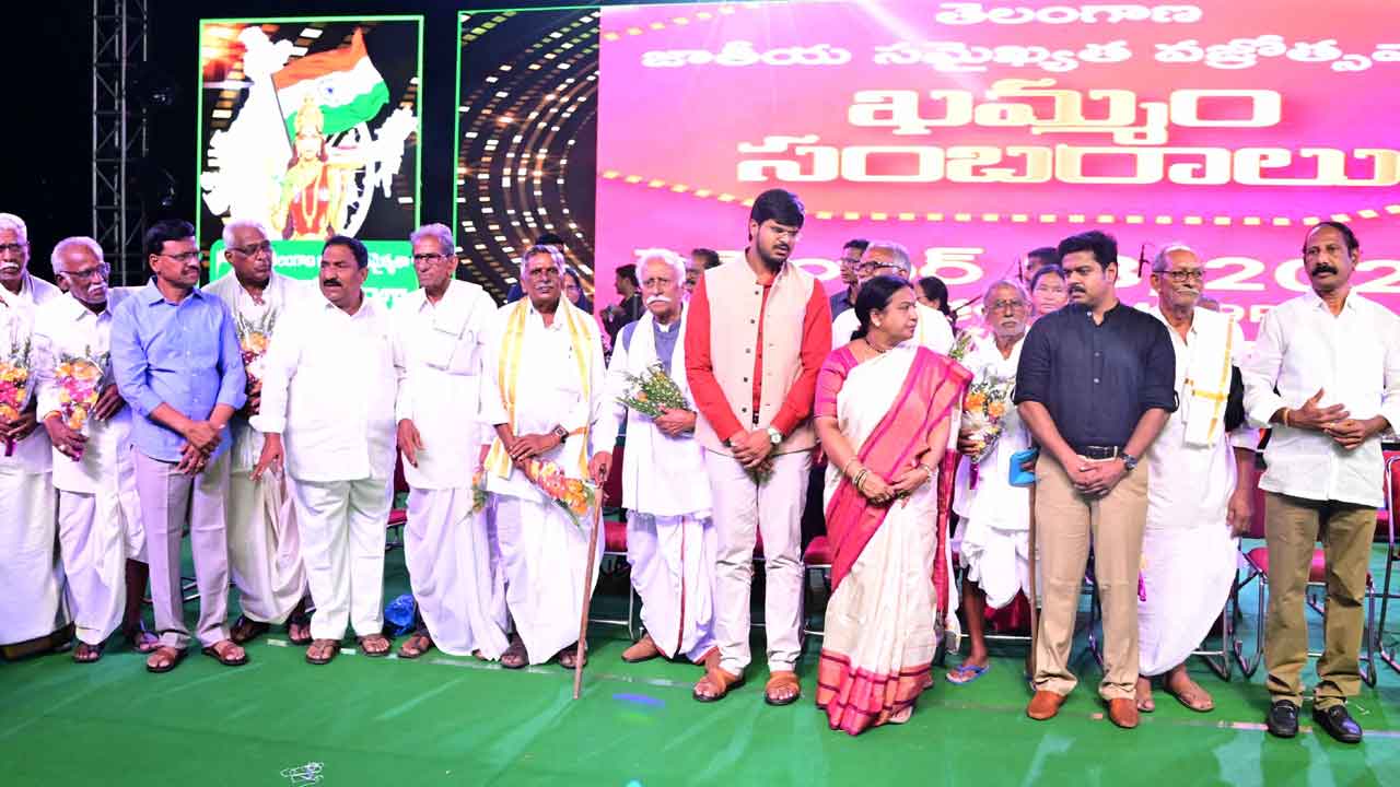 ఉప్పొంగిన ‘సమైక్యతా’ స్ఫూర్తి