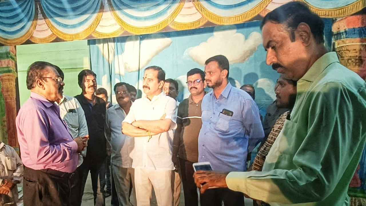 నాటకోత్సవానికి ముస్తాబు