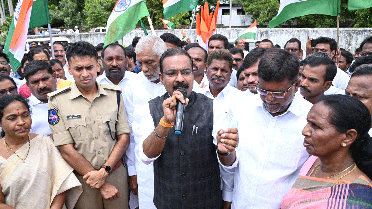 అభివృద్ధి పథంలో తెలంగాణ