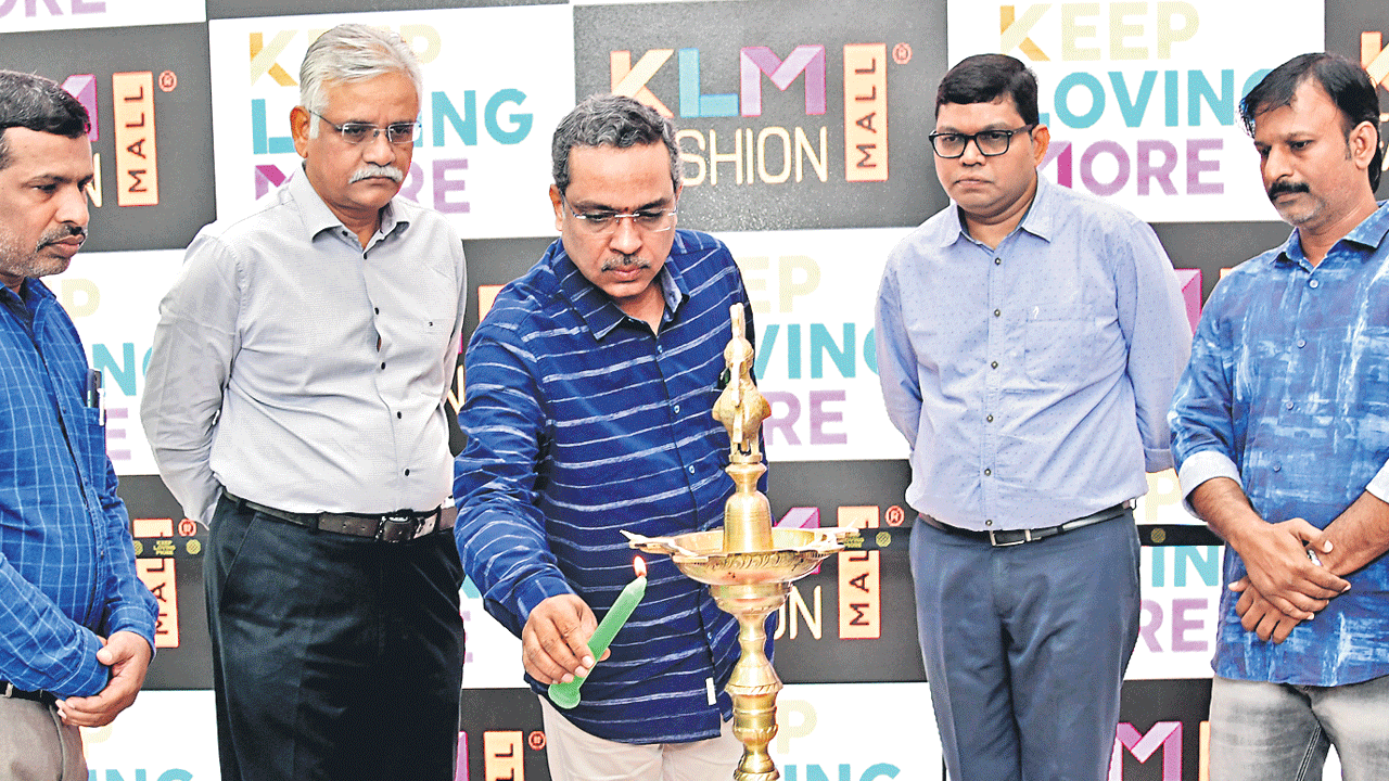 సంబురంగా దసరా బొనాంజా