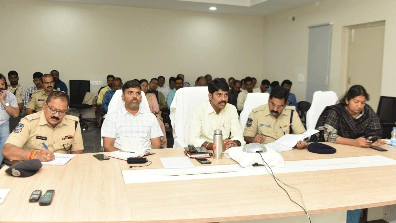 జాతీయస్థాయి ఉత్తమ జీపీ అవార్డు సాధనకు కృషిచేయాలి