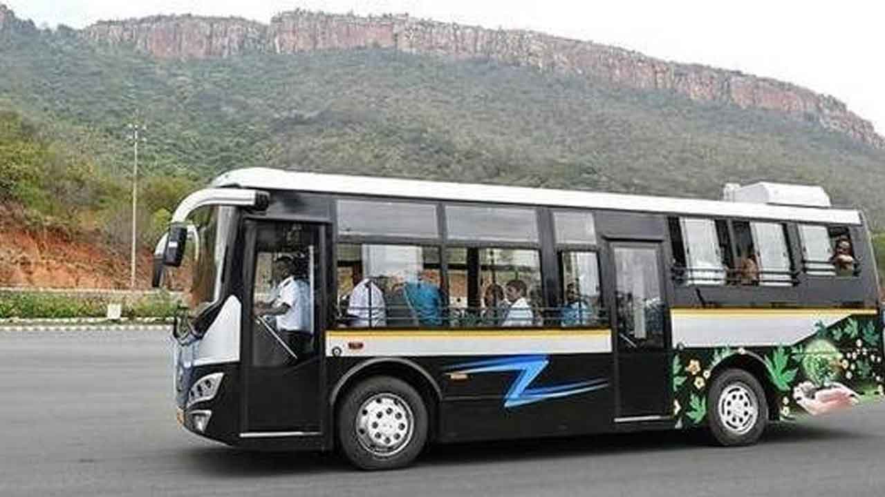 తిరుమలలో పర్యావరణ పరిరక్షణకు ఎలక్ట్రిక్‌ బస్సుల ట్రయల్‌ రన్‌