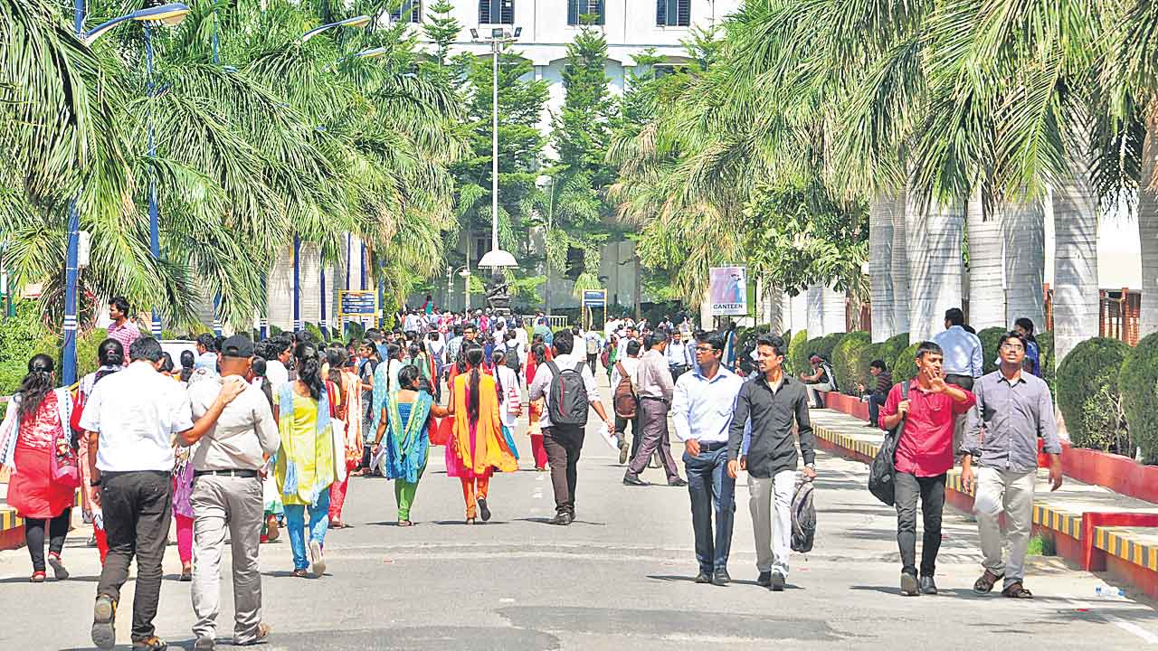 ఇంటిగ్రేటెడ్‌ పీజీ.. యమ క్రేజీ