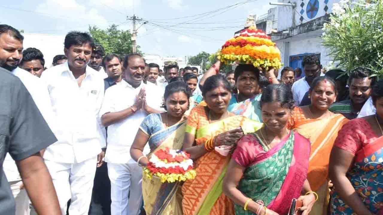 పచ్చని తెలంగాణలో చిచ్చుపెట్టే కుట్ర