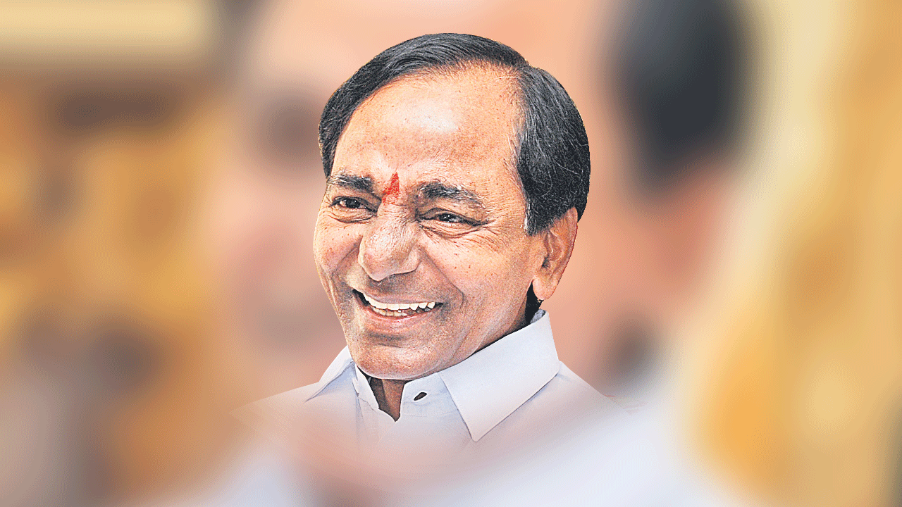 కేసీఆర్‌ జాతీయ రాజకీయాల్లోకి రావాలి