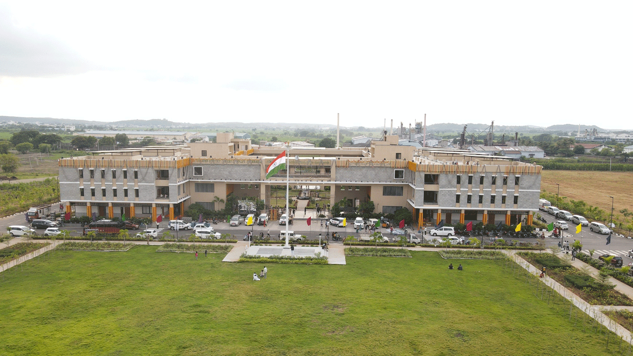 కొత్తకొత్తగా..