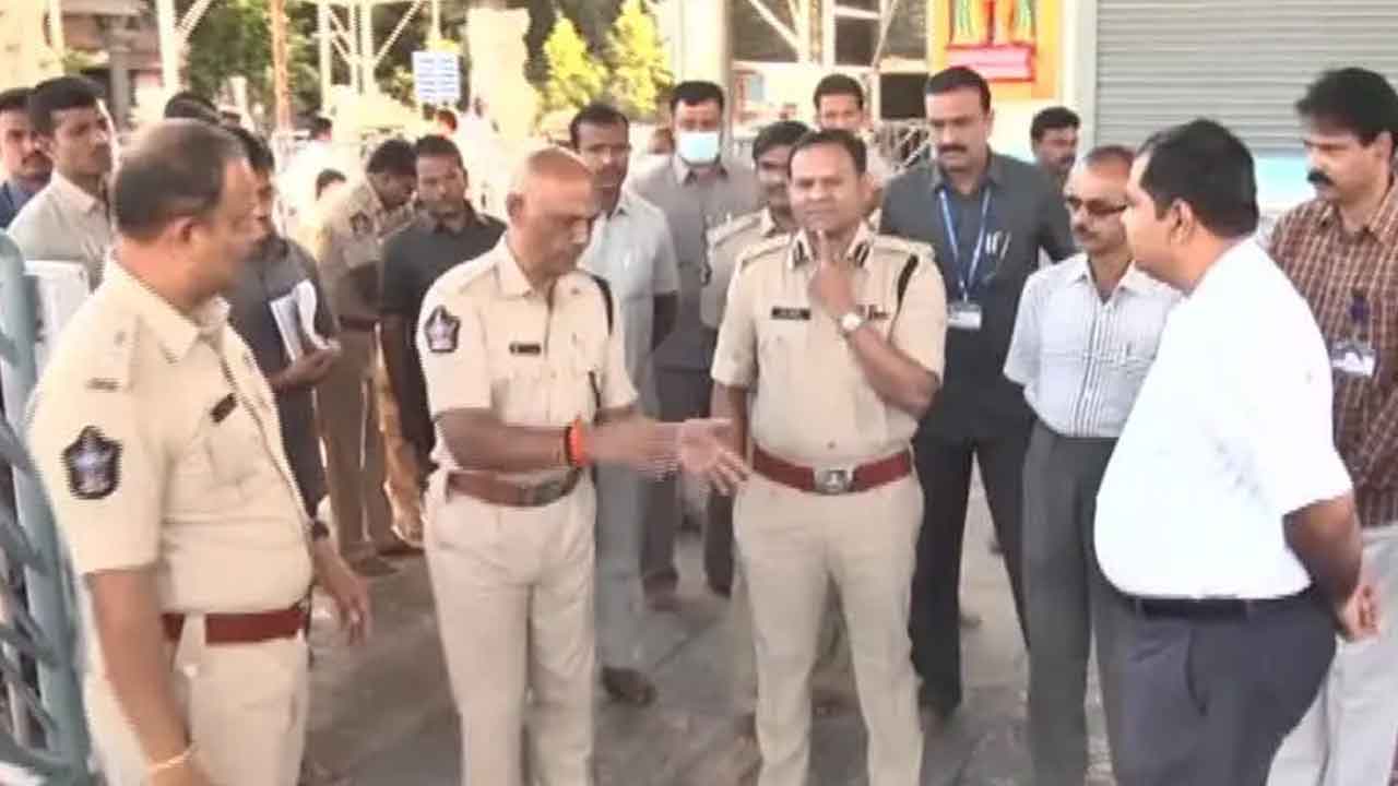 తిరుమలలో భద్రతా ఏర్పాట్లను పరిశీలించిన రేంజ్‌ డీఐజీ
