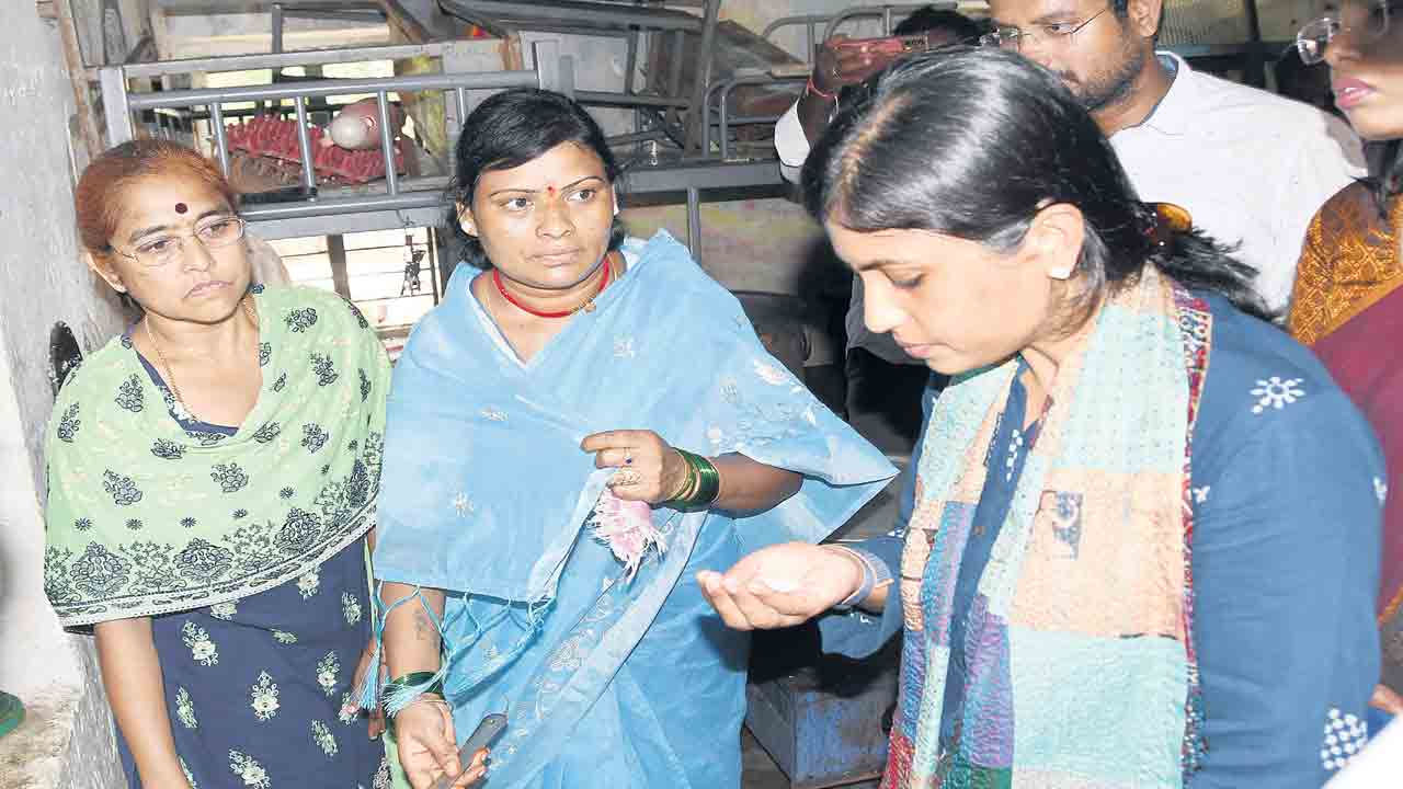 ఆరోగ్యం.. ఆహారంపై ఆరా తీస్తూ