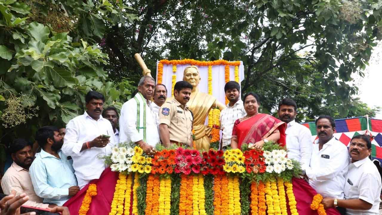 వీర వనిత చాకలి ఐలమ్మ