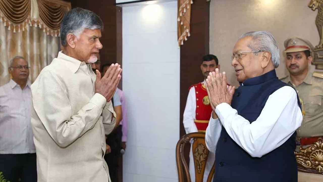 ఎన్టీఆర్‌ పేరుమార్పు అనాగరిక చర్య : చంద్రబాబు