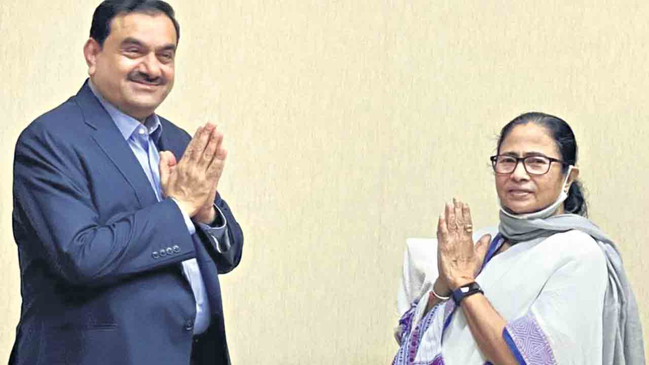 అదానీకి మమత 25 వేల కోట్ల కాంట్రాక్టు