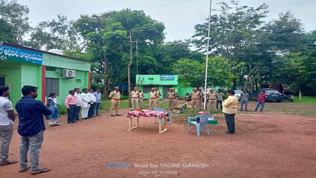 సమైక్యతా వజ్రోత్సవాలు..త్రివర్ణ రెపరెపలు